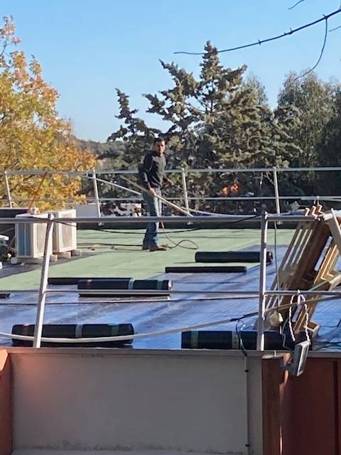 Réfection toiture terrasse étanchéité bitumineuse ardoisée verte à Valbonne